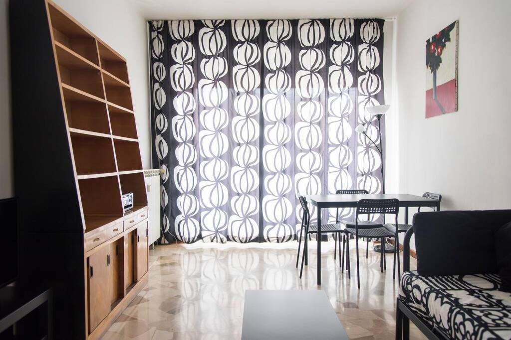 Youhosty - Villoresi 6p, 5 Apartamento Milán
